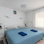 Casa Lungomare With Pool Villa Umag