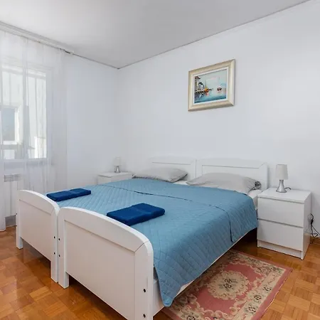 Casa Lungomare With Pool 别墅 乌马格