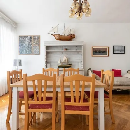 Вилла Casa Lungomare With Pool *