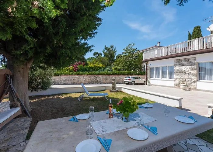 Casa Lungomare With Pool 빌라 *