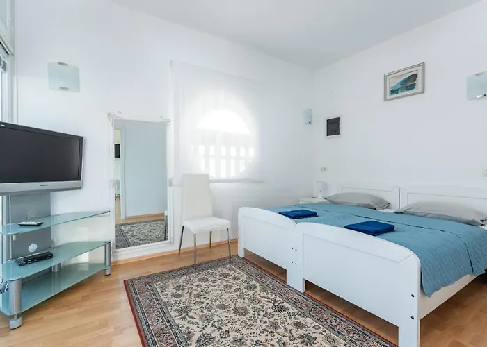 빌라 Casa Lungomare With Pool